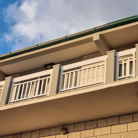 Apartmani Apollo - Drasnice Ruang foto